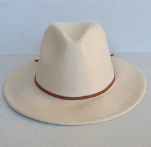 Load image into Gallery viewer, KJH SURF Finns Bay Adult Fedora Ivory